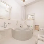 公寓 Center Luxury - Duomo 5 Min - Wifi *
